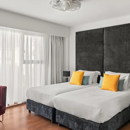 The Athenaeum Luxury Hotel-3